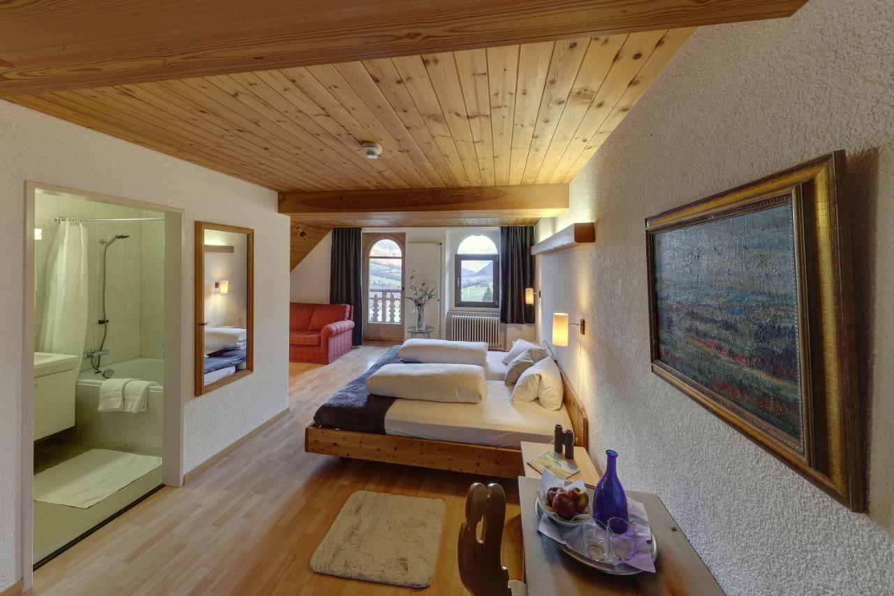 Hotel Schweizerhof Sta Maria Санта-Мария-Валь-Мюстаир Экстерьер фото