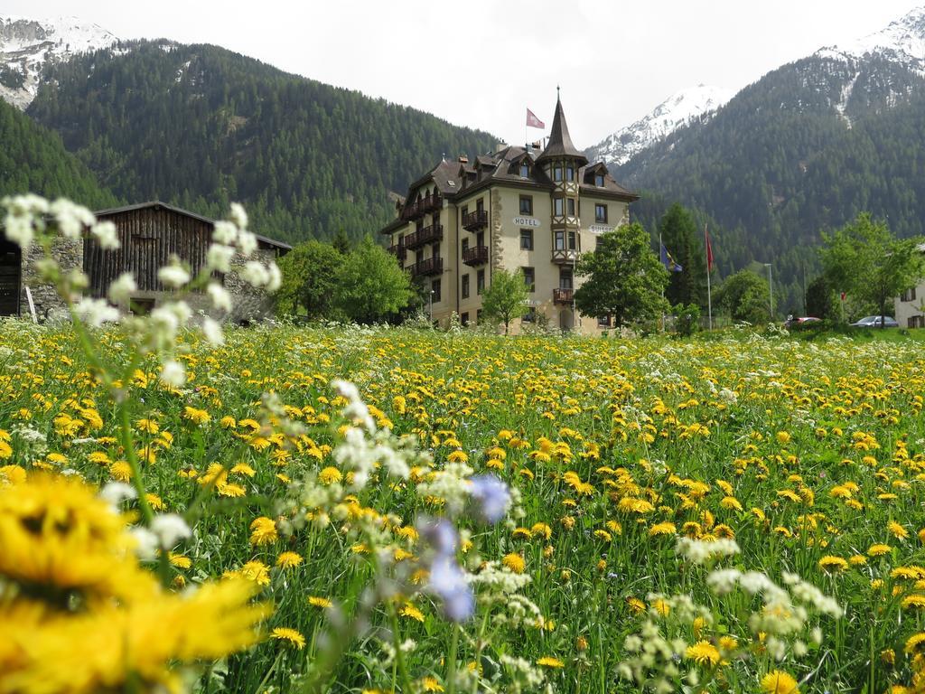 Hotel Schweizerhof Sta Maria Santa Maria Val Muestair Экстерьер фото